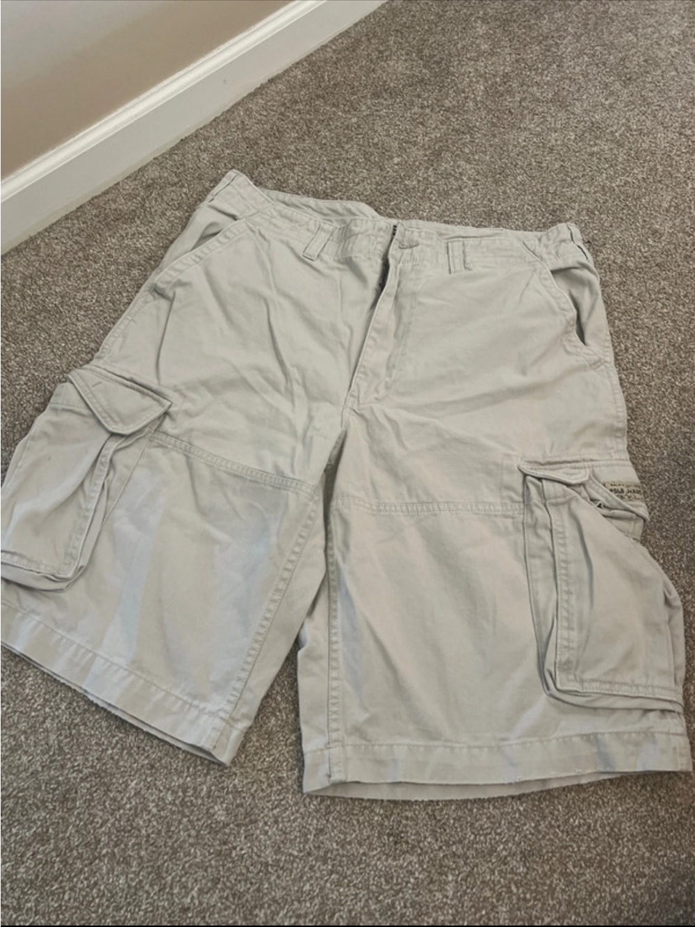 Ralph Lauren Men's Cargo Shorts in beige